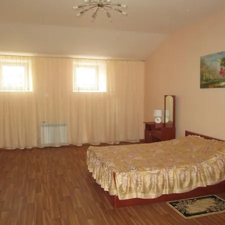 Apartment Rishelyevskiy *