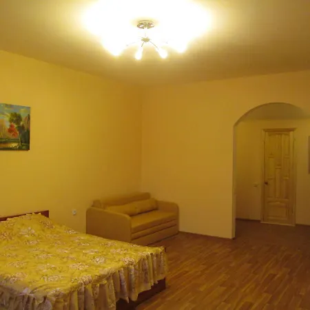 Rishelyevskiy Apartment *