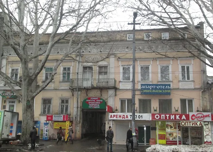 Apartment Rishelyevskiy *